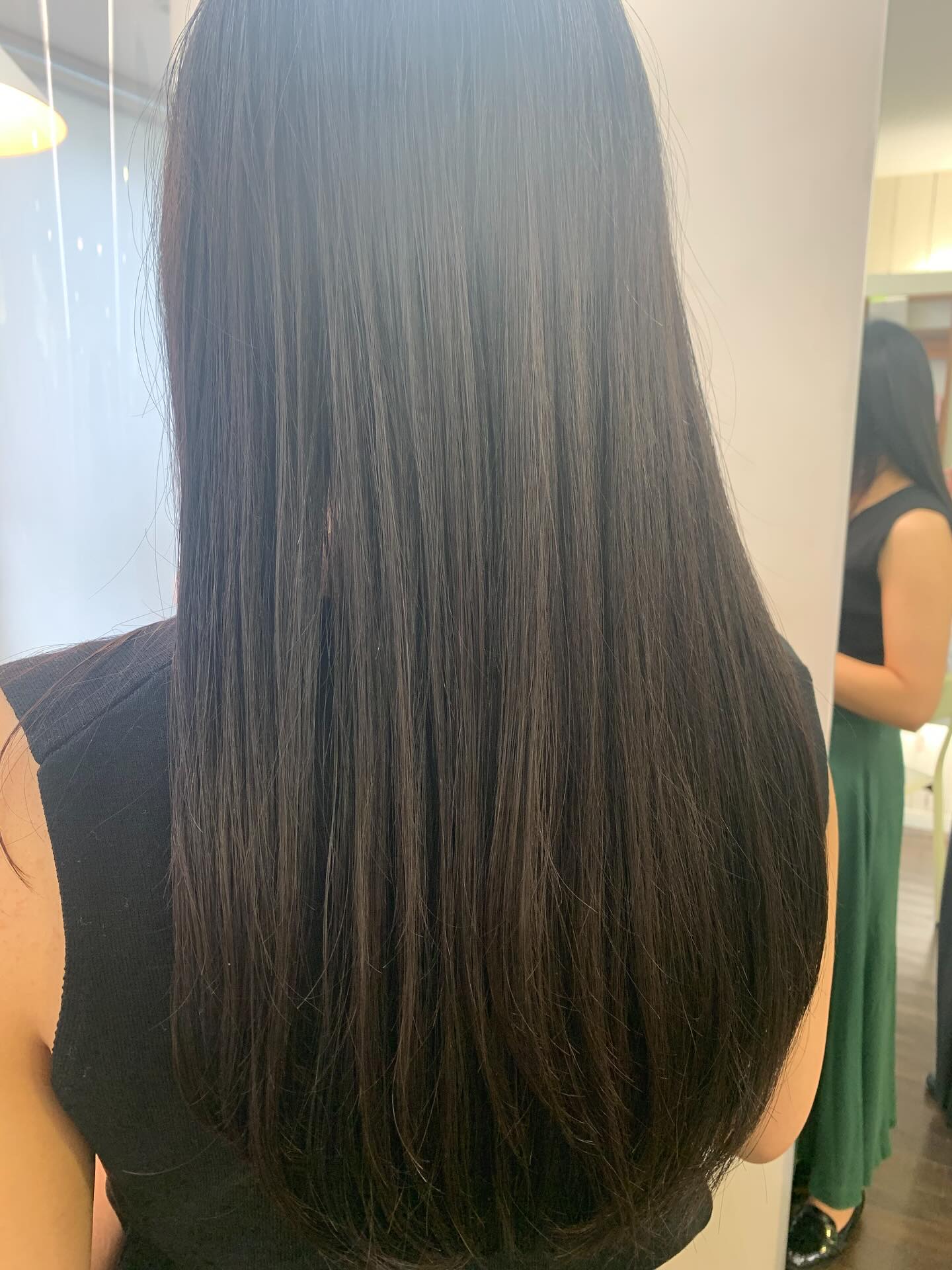 東京 銀座のパーマが得意な美容室apish cherie（アピッシュシェリ）銀座駅徒歩1分